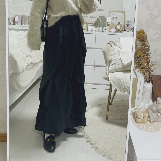 しまむら「タックコクーンスカート」