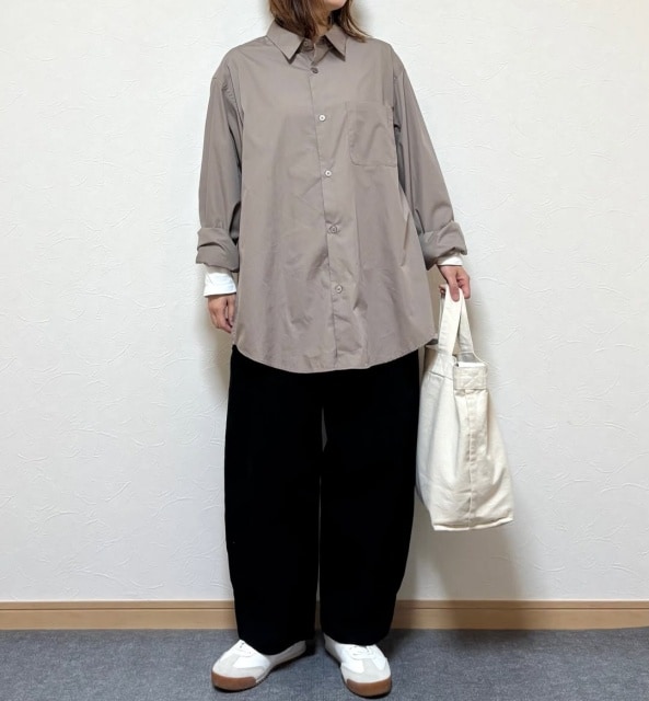 UNIQLO：C「コットンカーブアンクルパンツ」