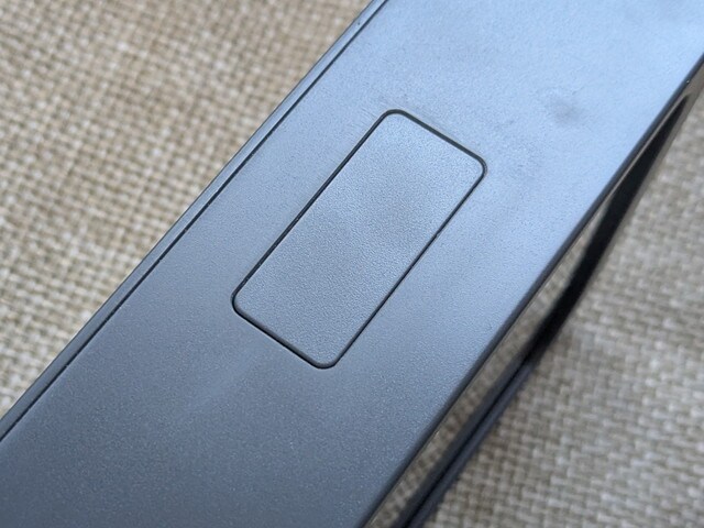 アラームクロック 側面と背面スタンド