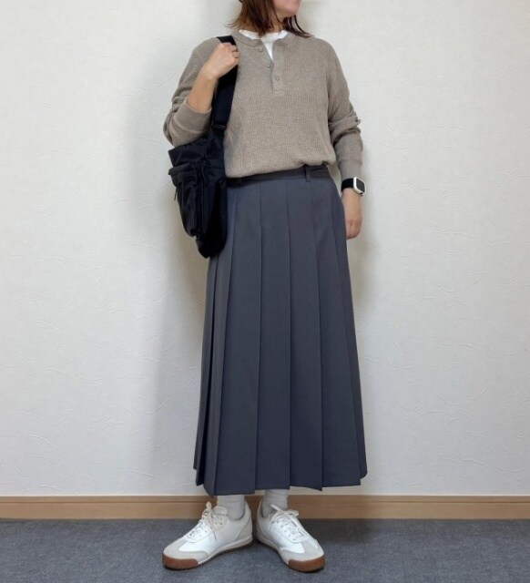 UNIQLO「ワッフルヘンリーネックTシャツ/長袖」