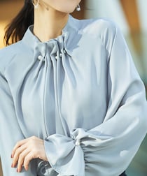 オフィスカジュアルにぴったり！おしゃれさんが選ぶブラウスBEST10