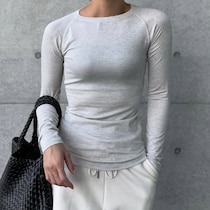 流石UNIQLO！1枚着でもレイヤードでもサマになるTシャツが豊作です！