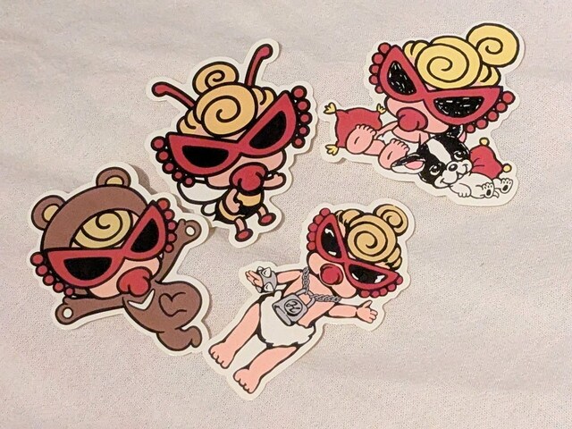 付属ステッカー全4種のデザイン