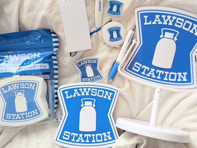 争奪戦注意!ローソンの看板がそのまんま!限定付録3種を全部見せ