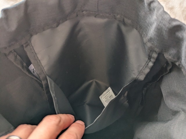 バッグ内側から見た収納部分