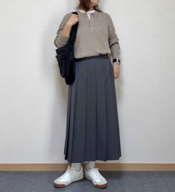 UNIQLO「ワッフルヘンリーネックTシャツ/長袖」