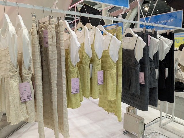 レイクールボーダーキャミソールとレイクールボーダースカートのカラバリ