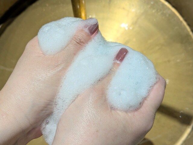 SABON ハイドレイティング シャワーオイル 泡立て