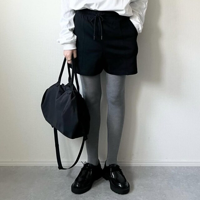 GU「スウェットショートパンツ」