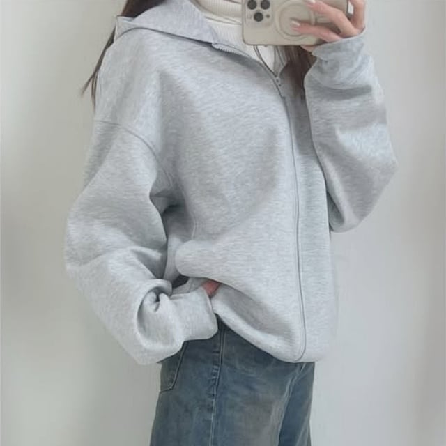 UNIQLO：C「スウェットオーバーサイズフルジップパーカ」