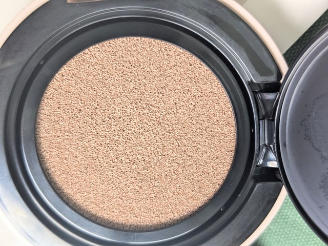 セザンヌ セラムクッションファンデーション 中身クッション