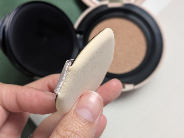 セザンヌ セラムクッションファンデーション 付属パフ