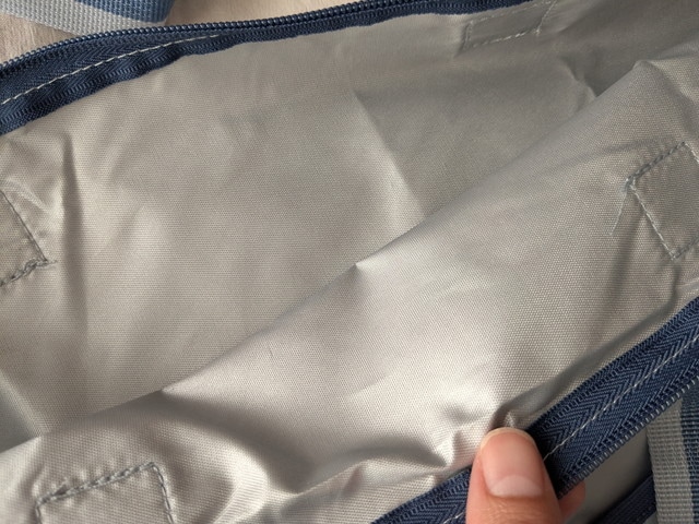 Coleman 撥水加工バッグ 内ポケット