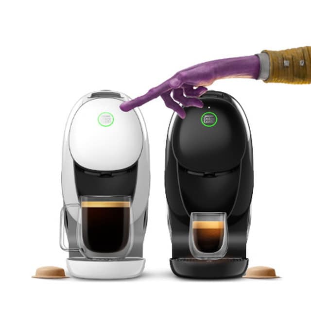 ネスカフェ ドルチェ グスト ネオ ホワイトとブラックの2台