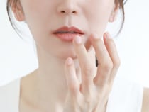 何を塗っても荒れる唇。意外な原因とは？【美容薬剤師が解説する腸皮膚相関】