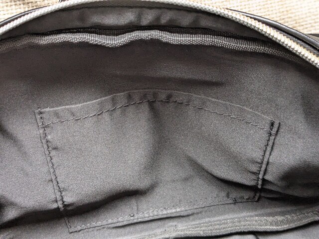 バッグ内側全体