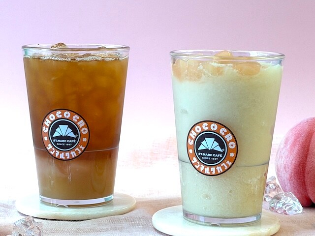 濃密ピーチスムージー（左）と濃密ピーチティー（右）の2種