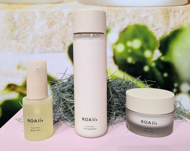ROAlív グローシンクシリーズ3アイテム。ブーストセラム、ファーストハイドレーター、ファーストコンクが並ぶ