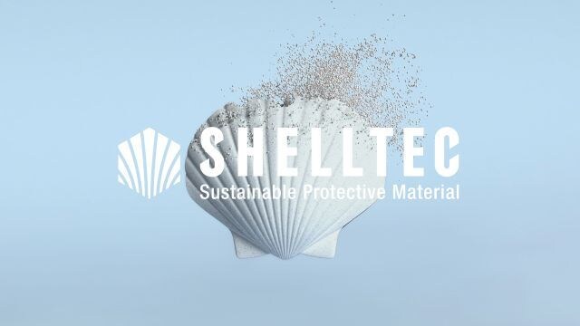 Shell we clean?の台所・住居用クリーナーのスプレーボトル単体。シンプルなホワイトのパッケージ