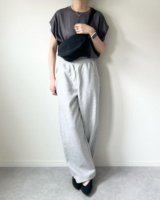 GU「ドライウエストタックT」