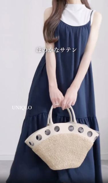 ティアードキャミソールワンピースを着たコーデ