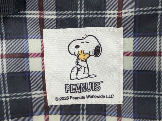 ショッピングBAGのスヌーピーとウッドストックのワッペンアップ