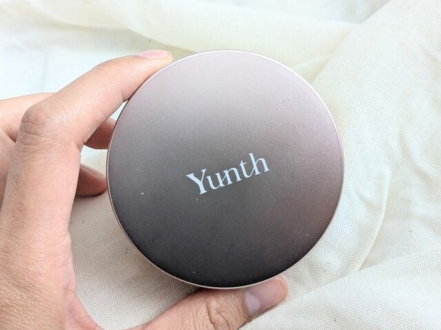 Yunth クッションファンデーション 外観