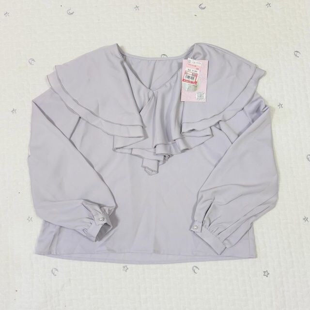しまむら「ラッフルブラウス」