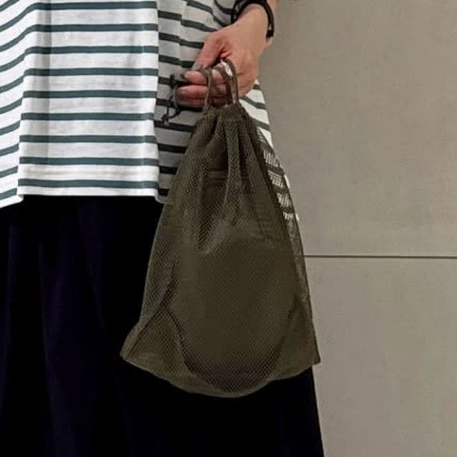 無印良品「ポリエステルメッシュ巾着ダブルタイプM」