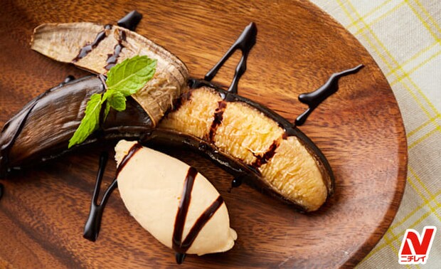 【焼きバナナ】トースター&レンジで作る簡単レシピ。冷凍バナナでもOK