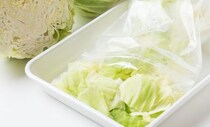 【キャベツの冷凍保存】凍ったまま加熱調理できて便利！大量消費にも◎