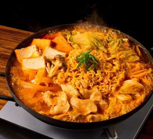 【コリコレ新作】辛ラーメンで楽しむ♡プデチゲ&キムチチゲが全国発売