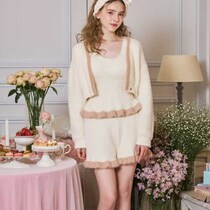 【リサマリ】秋のランジェリー＆ルームウェアが勢ぞろい♡特別フェア開催