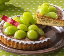 FLOの日限定！シャインマスカットのタルトやお得スイーツが勢揃い