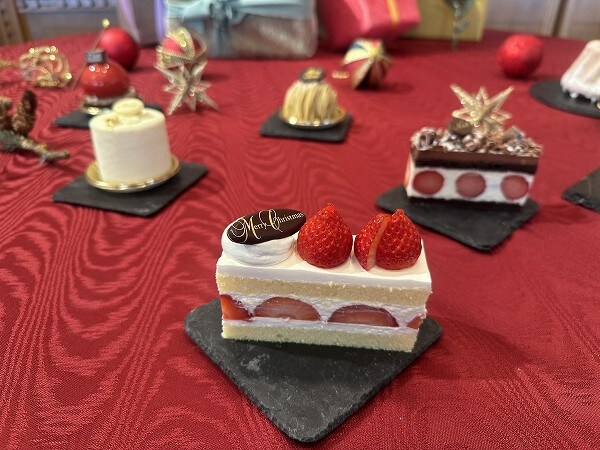 帝国ホテル 大阪のクリスマスケーキです。