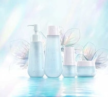 ダイアナの新スキンケア「toca」で目指す透明感あふれるグラススキン♡