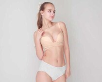 人気のPGブラノンワイヤー新色「ベージュ」発売！ナイトブラで美胸ケア