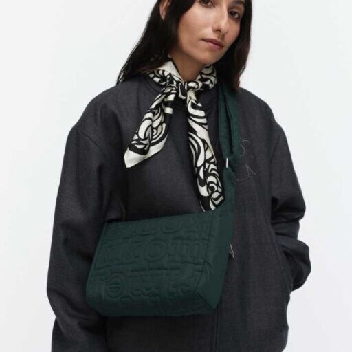 【マリメッコ】秋冬の新作バッグ♡洗練ロゴが映えるキルティングコレクション