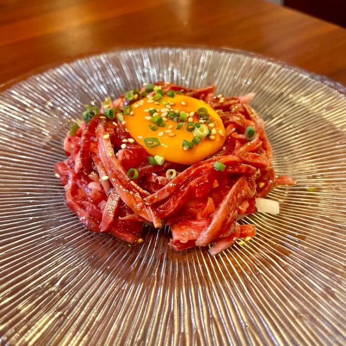 ミートマフィアのユッケ1