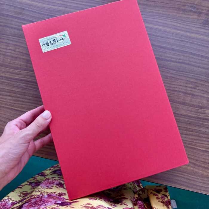 丹那高原トマトジュースの720ml瓶化粧箱