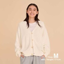 ファミリーマートの「コンビニエンスウェア」で秋冬を快適に！新商品発表