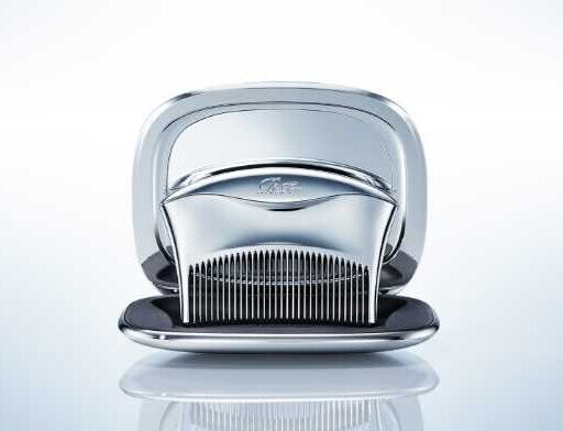 ReFaから新登場♡美しさを持ち歩く「リファマーキスコンパクト」