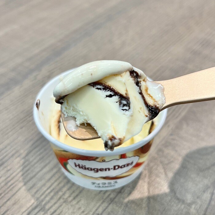 ハーゲンダッツのアソートボックス世界のデザート セレクション⑪