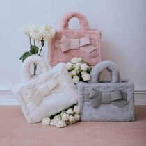 サマンサタバサから秋冬新作登場♡ふわもこ素材で季節をまとうバッグ