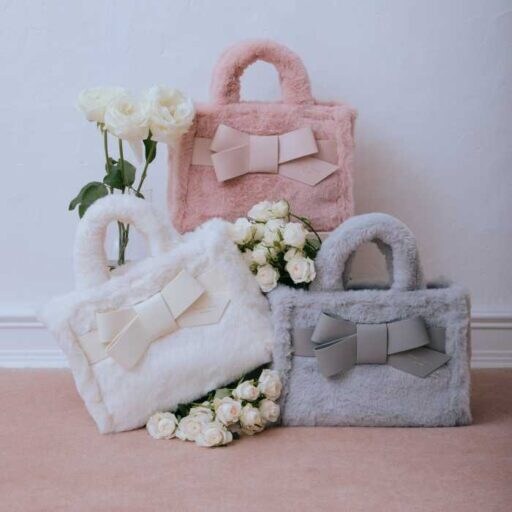 サマンサタバサから秋冬新作登場♡ふわもこ素材で季節をまとうバッグ