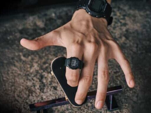 G-SHOCKの新製品『DWN-5600』が指輪型で登場!小型化と耐衝撃性♡