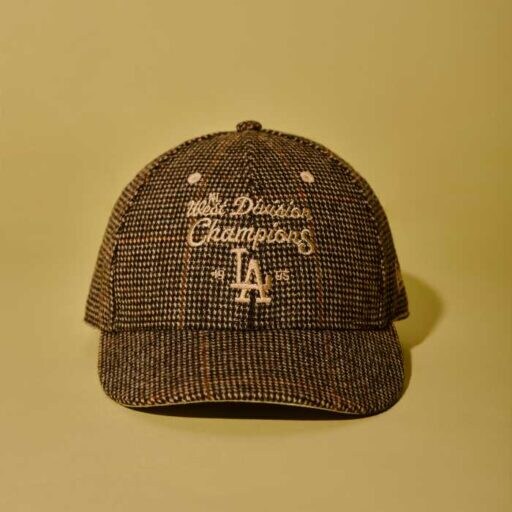 エクスクルーシブモデル！NEW ERA®で冬のおしゃれを格上げ