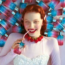 フレグランスの新星「ジュリエット ハズ ア ガン」マイアミ シェイクで遊び心を