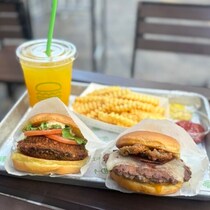 日本初登場！！アメリカで人気を博したシェイクシャックの「サウザンバーベキュー」が期間限定で登場！！