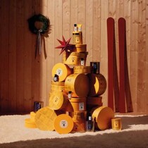 Acqua di Parma 2025 ホリデーコレクション：ドロミテの気高さと香りの世界